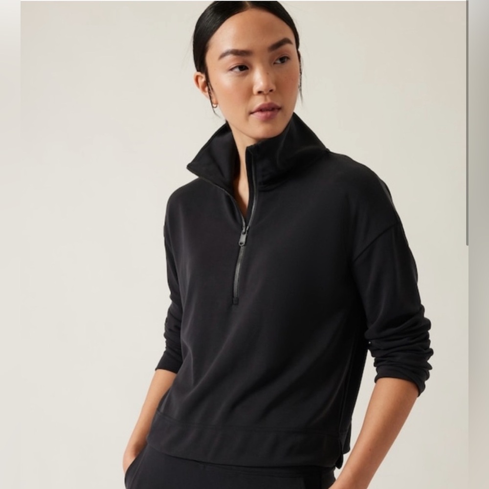athleta seasoft quarter zip sweatshirt S